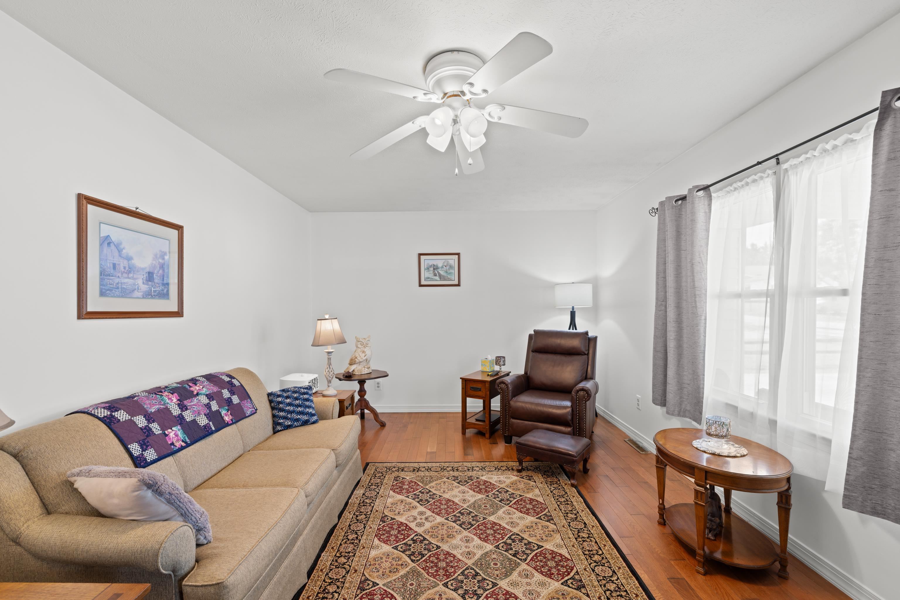124 HODGE ST, STUARTS DRAFT, Virginia 24477, 3 Bedrooms Bedrooms, ,2 BathroomsBathrooms,Residential,124 HODGE ST,679140 MLS # 679140 124 HODGE ST, STUARTS DRAFT, Virginia 24477, 3 Bedrooms Bedrooms, ,2 BathroomsBathrooms,Residential,124 HODGE ST,679140 MLS # 679140
