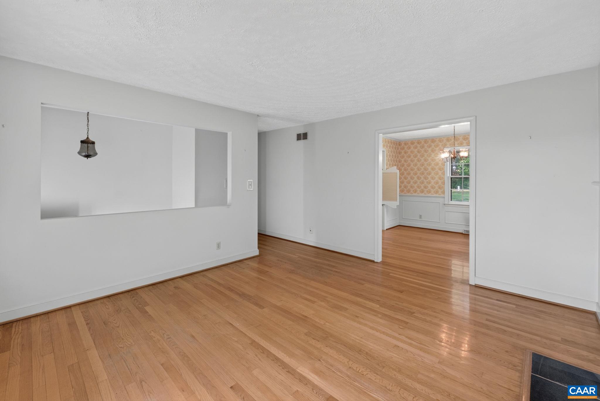 5881 THOMAS JEFFERSON PKWY, PALMYRA, Virginia 22963, 3 Bedrooms Bedrooms, ,3 BathroomsBathrooms,Residential,5881 THOMAS JEFFERSON PKWY,679142 MLS # 679142