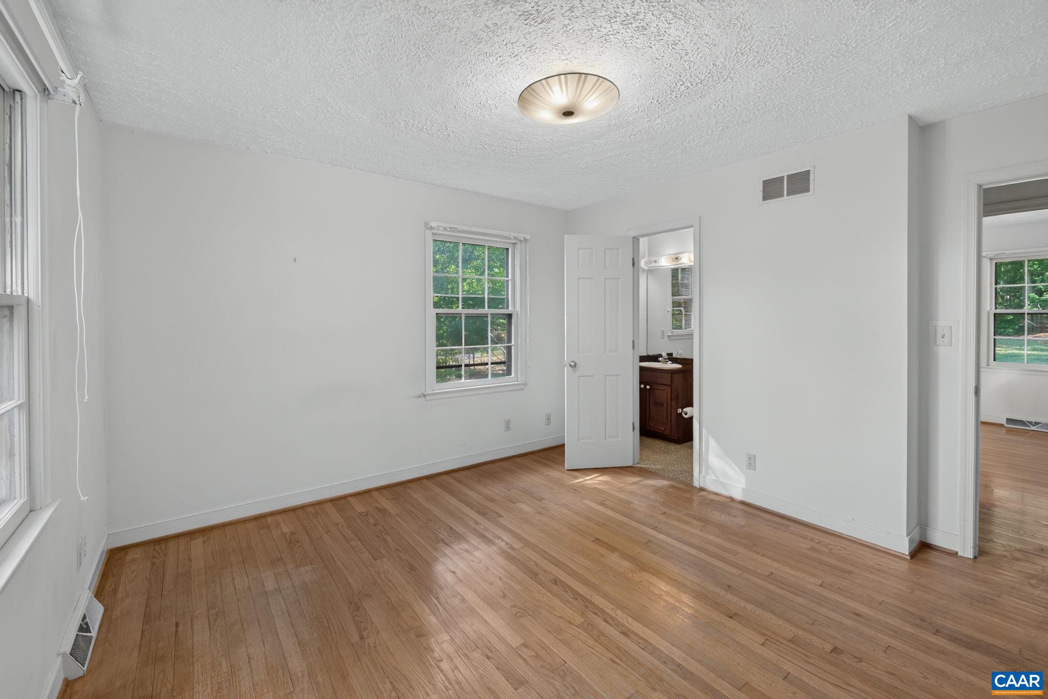 5881 THOMAS JEFFERSON PKWY, PALMYRA, Virginia 22963, 3 Bedrooms Bedrooms, ,3 BathroomsBathrooms,Residential,5881 THOMAS JEFFERSON PKWY,679142 MLS # 679142
