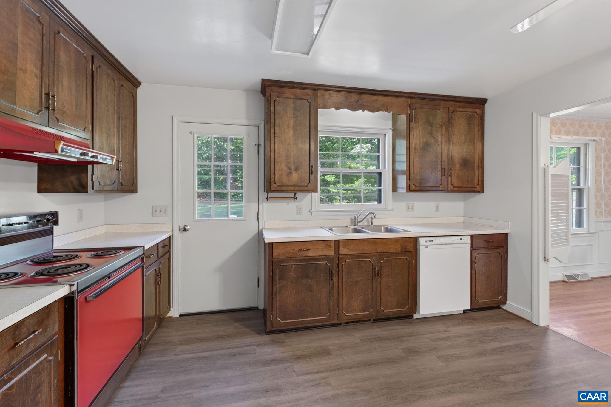 5881 THOMAS JEFFERSON PKWY, PALMYRA, Virginia 22963, 3 Bedrooms Bedrooms, ,3 BathroomsBathrooms,Residential,5881 THOMAS JEFFERSON PKWY,679142 MLS # 679142