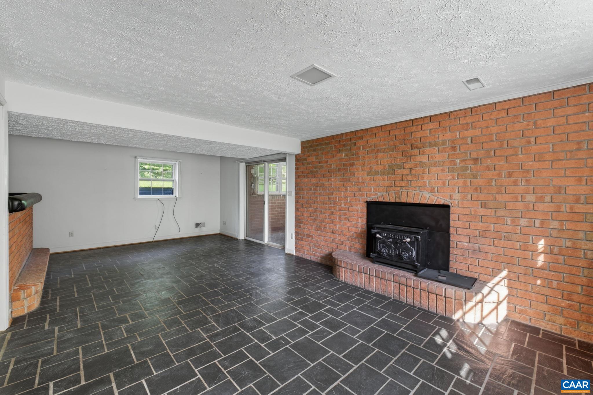 5881 THOMAS JEFFERSON PKWY, PALMYRA, Virginia 22963, 3 Bedrooms Bedrooms, ,3 BathroomsBathrooms,Residential,5881 THOMAS JEFFERSON PKWY,679142 MLS # 679142
