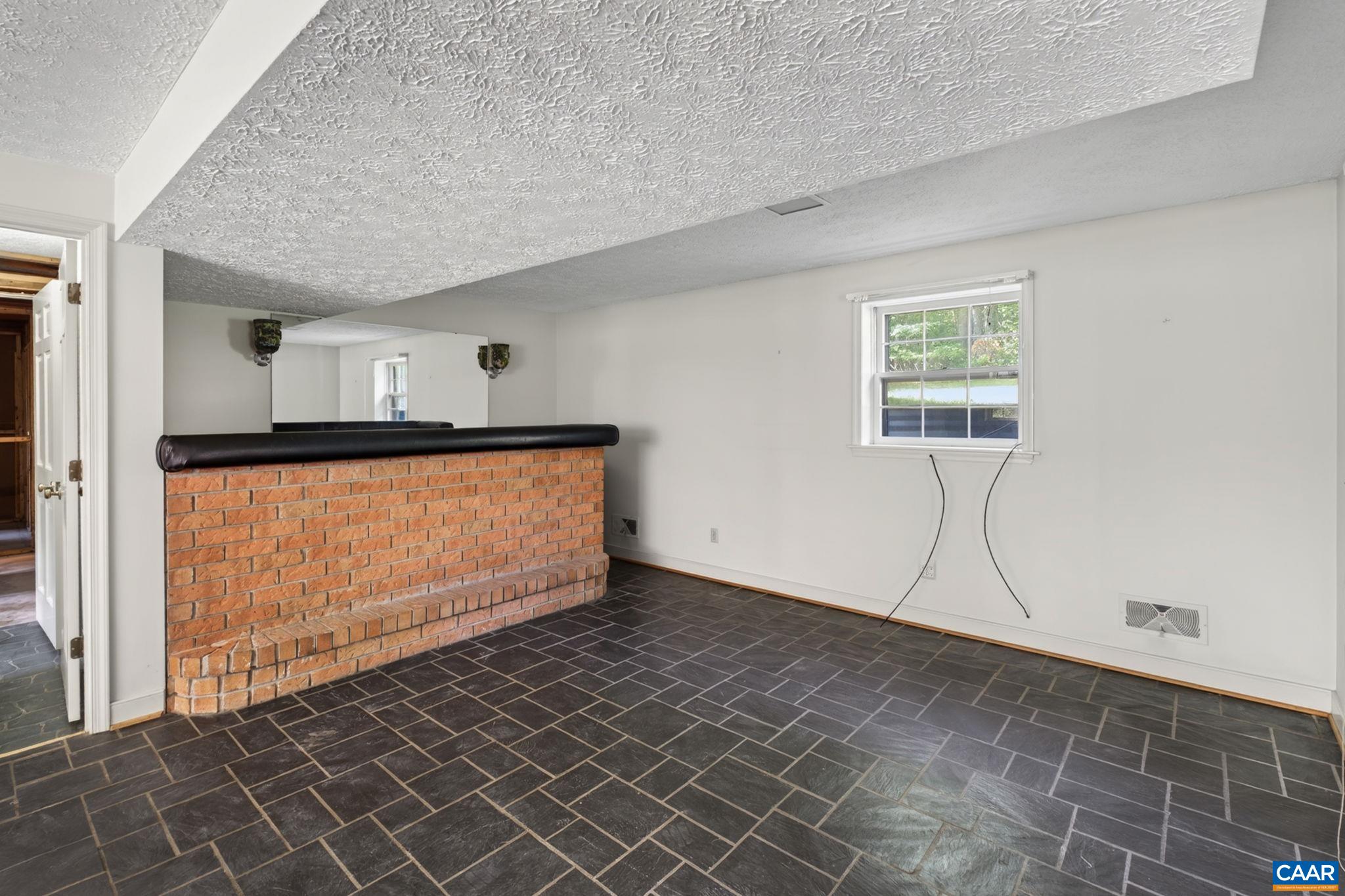 5881 THOMAS JEFFERSON PKWY, PALMYRA, Virginia 22963, 3 Bedrooms Bedrooms, ,3 BathroomsBathrooms,Residential,5881 THOMAS JEFFERSON PKWY,679142 MLS # 679142