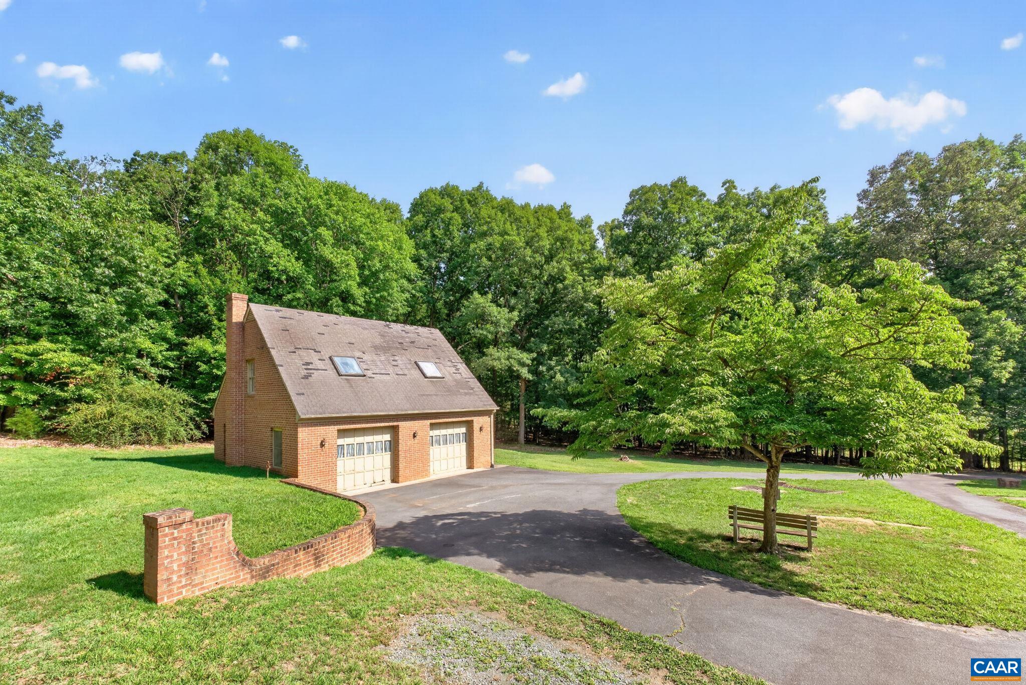5881 THOMAS JEFFERSON PKWY, PALMYRA, Virginia 22963, 3 Bedrooms Bedrooms, ,3 BathroomsBathrooms,Residential,5881 THOMAS JEFFERSON PKWY,679142 MLS # 679142