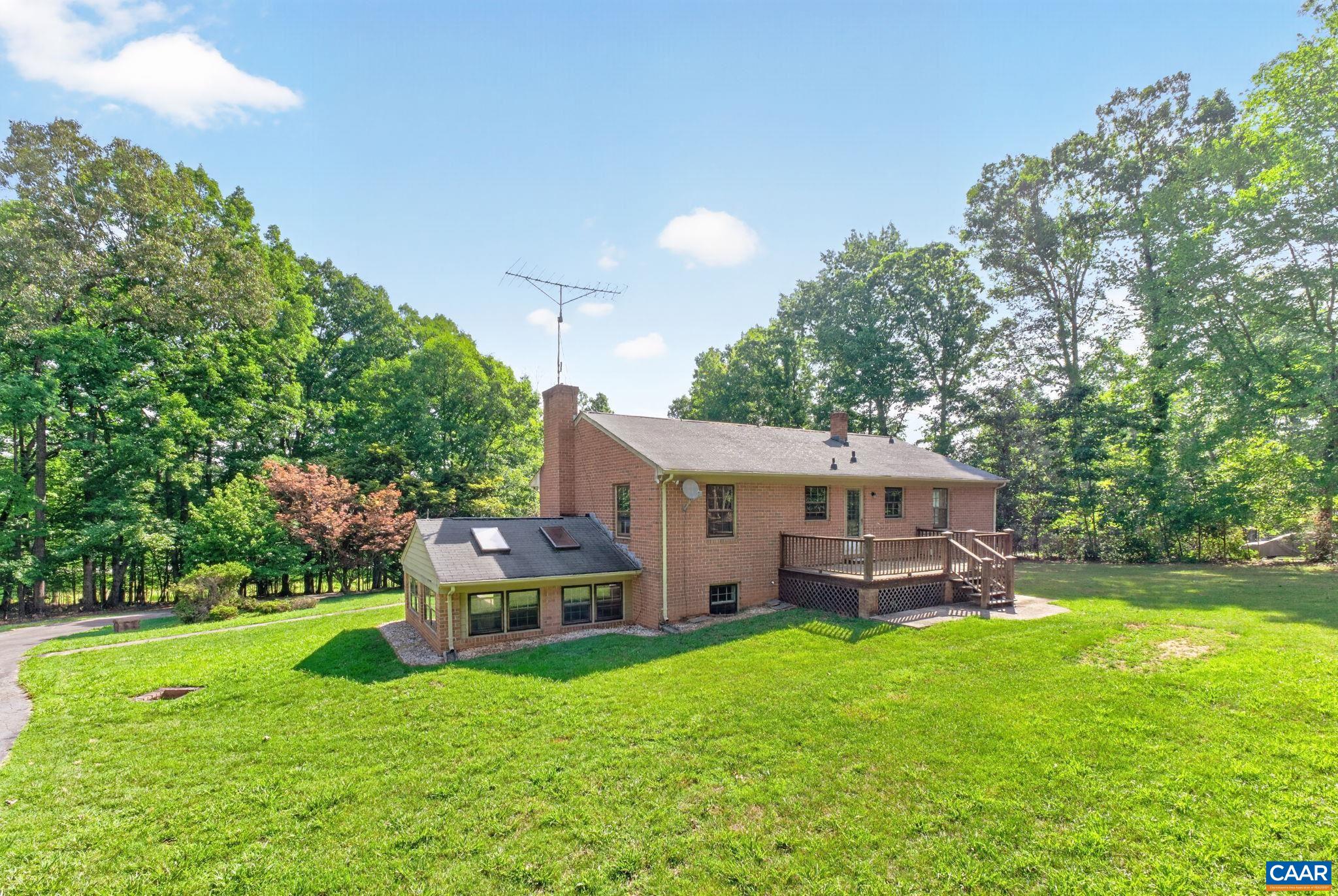 5881 THOMAS JEFFERSON PKWY, PALMYRA, Virginia 22963, 3 Bedrooms Bedrooms, ,3 BathroomsBathrooms,Residential,5881 THOMAS JEFFERSON PKWY,679142 MLS # 679142