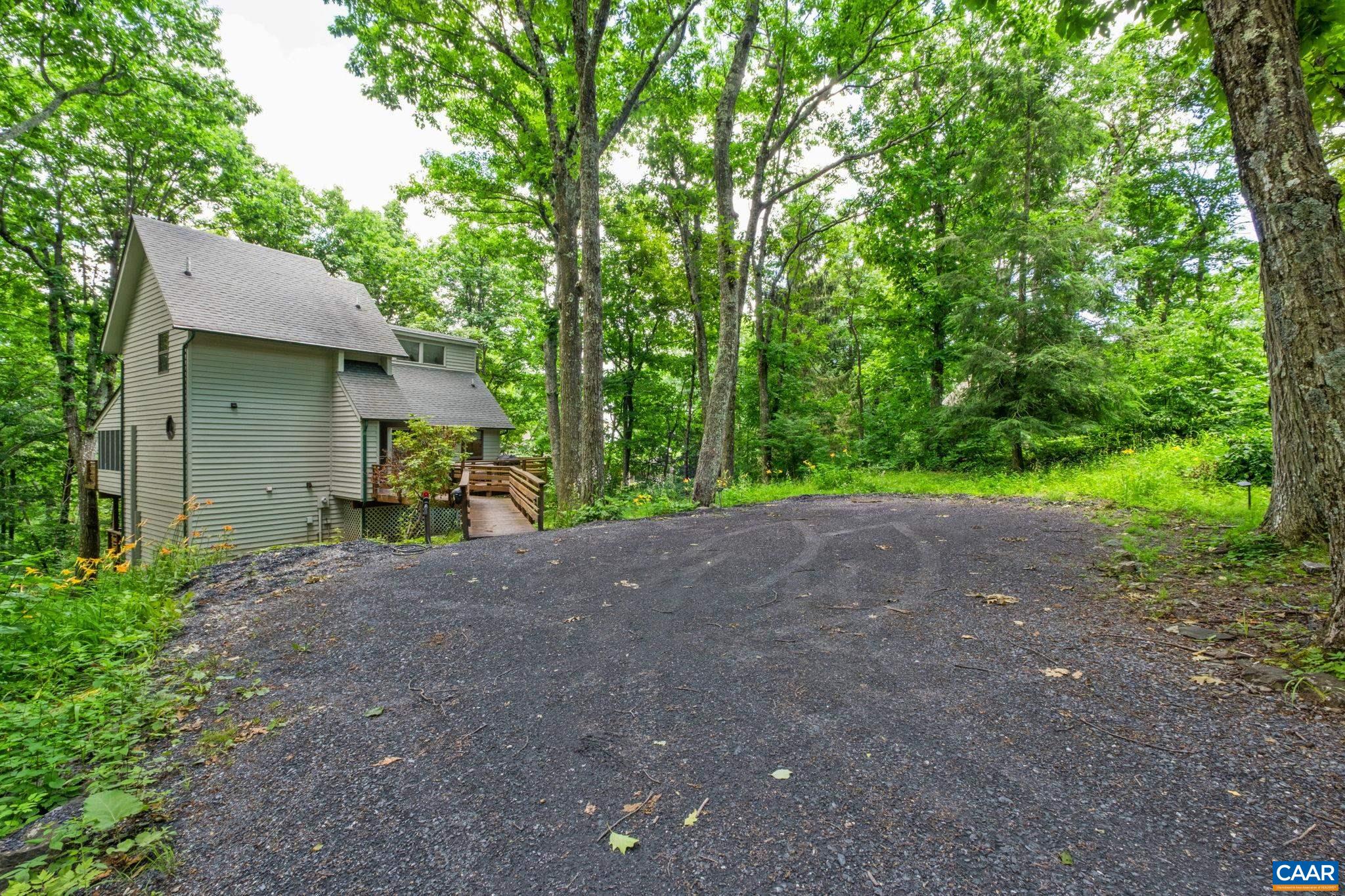 93 VALLEY VIEW LN, WINTERGREEN RESORT, Virginia 22967, 4 Bedrooms Bedrooms, ,3 BathroomsBathrooms,Residential,93 VALLEY VIEW LN,679146 MLS # 679146 93 VALLEY VIEW LN, WINTERGREEN RESORT, Virginia 22967, 4 Bedrooms Bedrooms, ,3 BathroomsBathrooms,Residential,93 VALLEY VIEW LN,679146 MLS # 679146