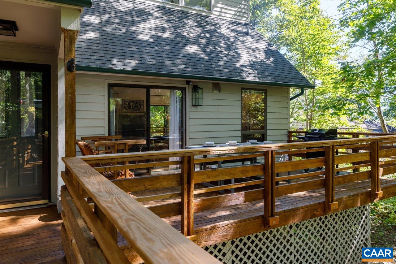 93 VALLEY VIEW LN, WINTERGREEN RESORT, Virginia 22967, 4 Bedrooms Bedrooms, ,3 BathroomsBathrooms,Residential,93 VALLEY VIEW LN,679146 MLS # 679146 93 VALLEY VIEW LN, WINTERGREEN RESORT, Virginia 22967, 4 Bedrooms Bedrooms, ,3 BathroomsBathrooms,Residential,93 VALLEY VIEW LN,679146 MLS # 679146
