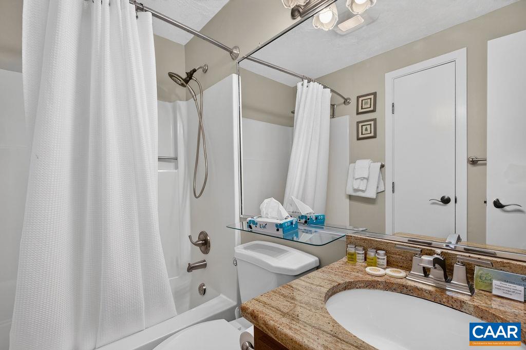415 THREE RIDGES CONDOS, WINTERGREEN, Virginia 22967, 3 Bedrooms Bedrooms, ,2 BathroomsBathrooms,Residential,415 THREE RIDGES CONDOS,679150 MLS # 679150