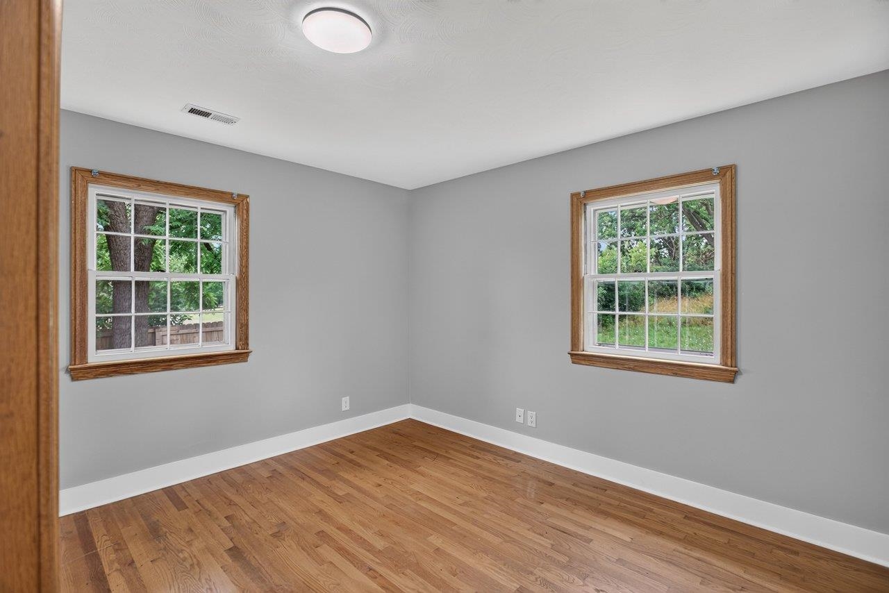 937 WREN WAY, HARRISONBURG, Virginia 22801, 5 Bedrooms Bedrooms, ,2 BathroomsBathrooms,Residential,937 WREN WAY,679151 MLS # 679151 937 WREN WAY, HARRISONBURG, Virginia 22801, 5 Bedrooms Bedrooms, ,2 BathroomsBathrooms,Residential,937 WREN WAY,679151 MLS # 679151