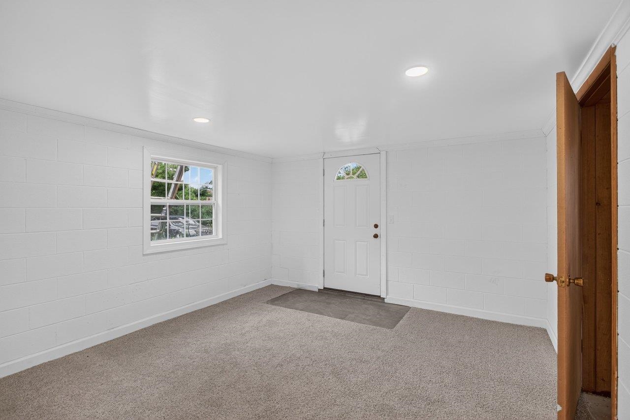 937 WREN WAY, HARRISONBURG, Virginia 22801, 5 Bedrooms Bedrooms, ,2 BathroomsBathrooms,Residential,937 WREN WAY,679151 MLS # 679151 937 WREN WAY, HARRISONBURG, Virginia 22801, 5 Bedrooms Bedrooms, ,2 BathroomsBathrooms,Residential,937 WREN WAY,679151 MLS # 679151