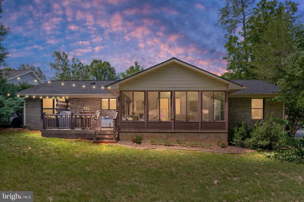 319 BIRCHSIDE CIR E, LOCUST GROVE, Virginia 22508, 3 Bedrooms Bedrooms, ,2 BathroomsBathrooms,Residential,LAKE OF THE WOODS,319 BIRCHSIDE CIR E,VAOR2014572 MLS # VAOR2014572 319 BIRCHSIDE CIR E, LOCUST GROVE, Virginia 22508, 3 Bedrooms Bedrooms, ,2 BathroomsBathrooms,Residential,LAKE OF THE WOODS,319 BIRCHSIDE CIR E,VAOR2014572 MLS # VAOR2014572