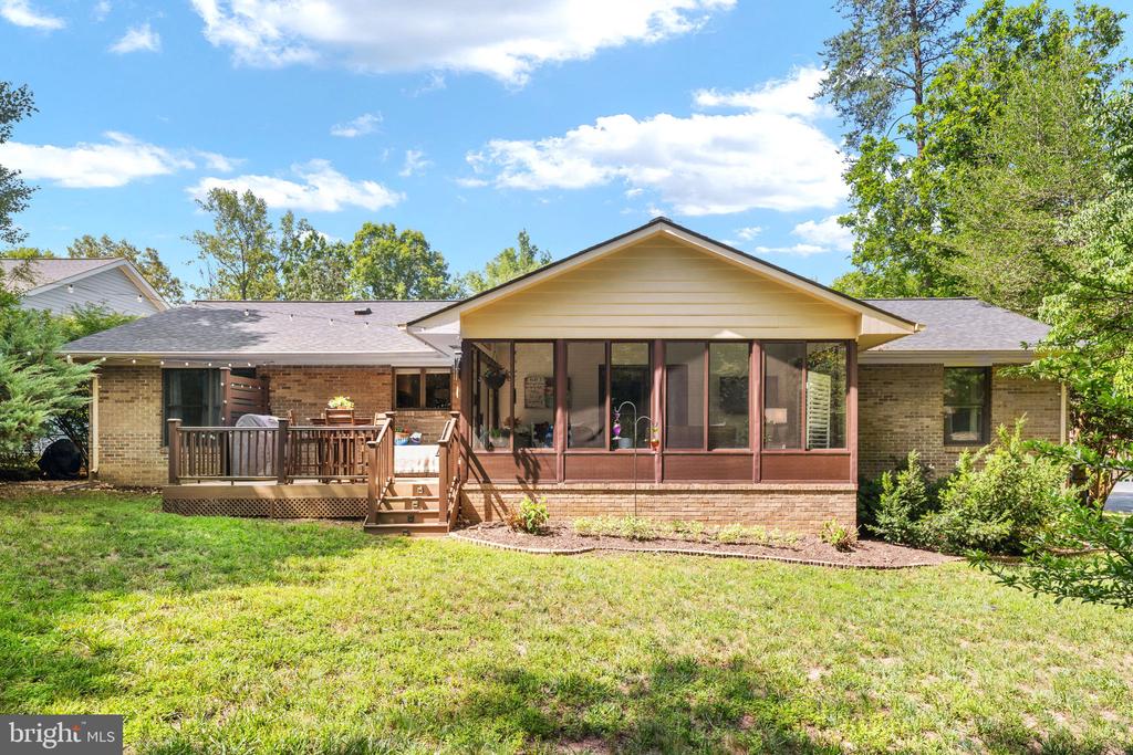 319 BIRCHSIDE CIR E, LOCUST GROVE, Virginia 22508, 3 Bedrooms Bedrooms, ,2 BathroomsBathrooms,Residential,LAKE OF THE WOODS,319 BIRCHSIDE CIR E,VAOR2014572 MLS # VAOR2014572 319 BIRCHSIDE CIR E, LOCUST GROVE, Virginia 22508, 3 Bedrooms Bedrooms, ,2 BathroomsBathrooms,Residential,LAKE OF THE WOODS,319 BIRCHSIDE CIR E,VAOR2014572 MLS # VAOR2014572