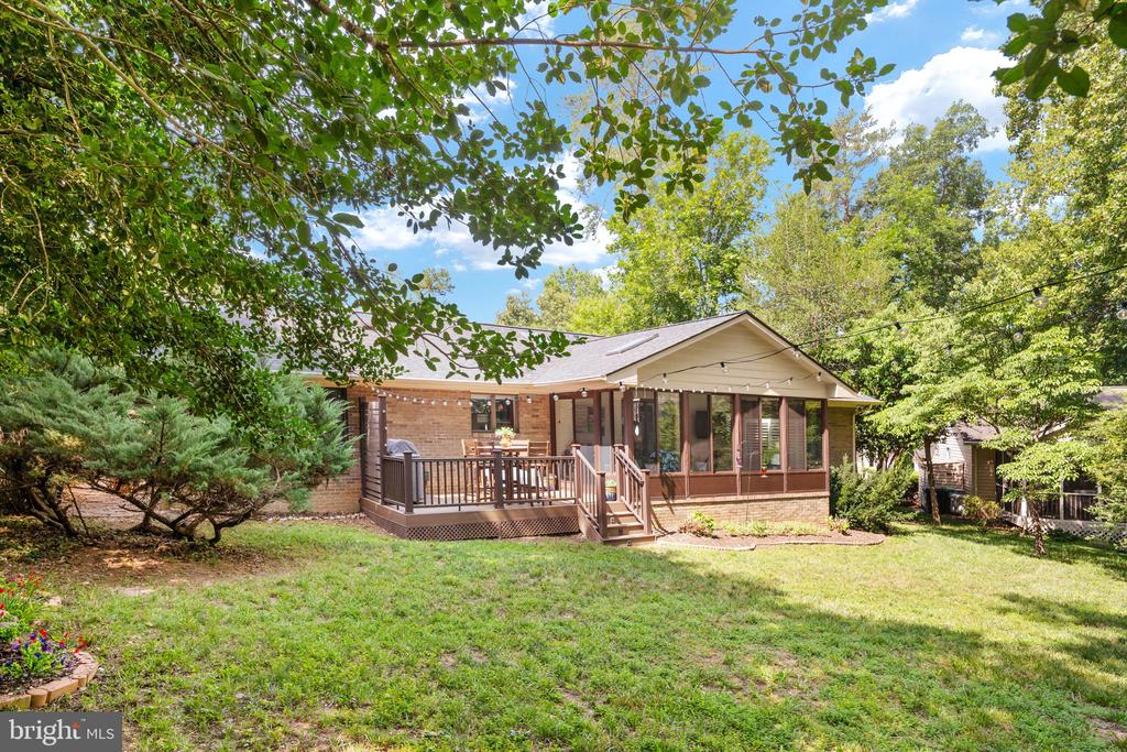 319 BIRCHSIDE CIR E, LOCUST GROVE, Virginia 22508, 3 Bedrooms Bedrooms, ,2 BathroomsBathrooms,Residential,LAKE OF THE WOODS,319 BIRCHSIDE CIR E,VAOR2014572 MLS # VAOR2014572 319 BIRCHSIDE CIR E, LOCUST GROVE, Virginia 22508, 3 Bedrooms Bedrooms, ,2 BathroomsBathrooms,Residential,LAKE OF THE WOODS,319 BIRCHSIDE CIR E,VAOR2014572 MLS # VAOR2014572