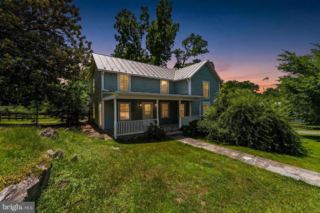 9027 JOHN S MOSBY HWY, UPPERVILLE, Virginia 20185, 3 Bedrooms Bedrooms, ,2 BathroomsBathrooms,Residential,9027 JOHN S MOSBY HWY,VAFQ2022772 MLS # VAFQ2022772