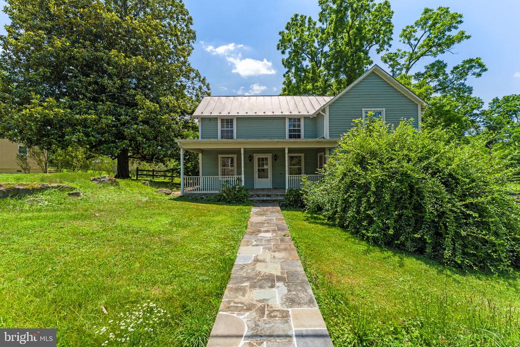 9027 JOHN S MOSBY HWY, UPPERVILLE, Virginia 20185, 3 Bedrooms Bedrooms, ,2 BathroomsBathrooms,Residential,9027 JOHN S MOSBY HWY,VAFQ2022772 MLS # VAFQ2022772