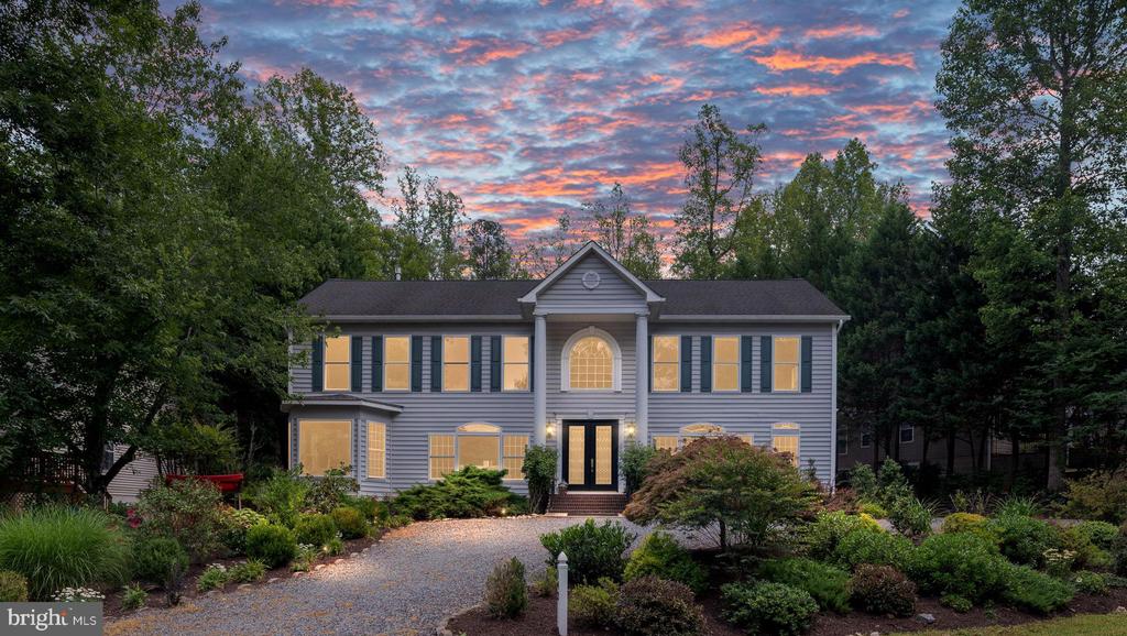 143 EDGEMONT CIR, LOCUST GROVE, Virginia 22508, 6 Bedrooms Bedrooms, ,4 BathroomsBathrooms,Residential,143 EDGEMONT CIR,VAOR2014662 MLS # VAOR2014662 143 EDGEMONT CIR, LOCUST GROVE, Virginia 22508, 6 Bedrooms Bedrooms, ,4 BathroomsBathrooms,Residential,143 EDGEMONT CIR,VAOR2014662 MLS # VAOR2014662