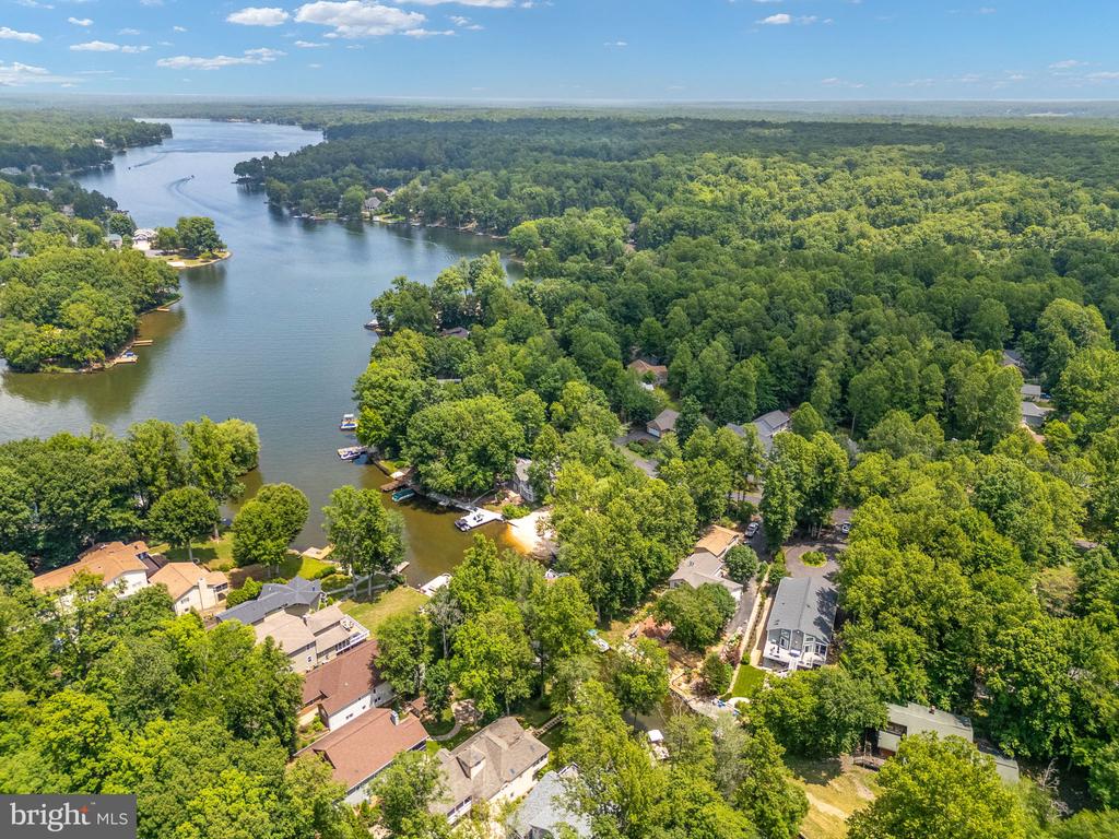 143 EDGEMONT CIR, LOCUST GROVE, Virginia 22508, 6 Bedrooms Bedrooms, ,4 BathroomsBathrooms,Residential,143 EDGEMONT CIR,VAOR2014662 MLS # VAOR2014662 143 EDGEMONT CIR, LOCUST GROVE, Virginia 22508, 6 Bedrooms Bedrooms, ,4 BathroomsBathrooms,Residential,143 EDGEMONT CIR,VAOR2014662 MLS # VAOR2014662