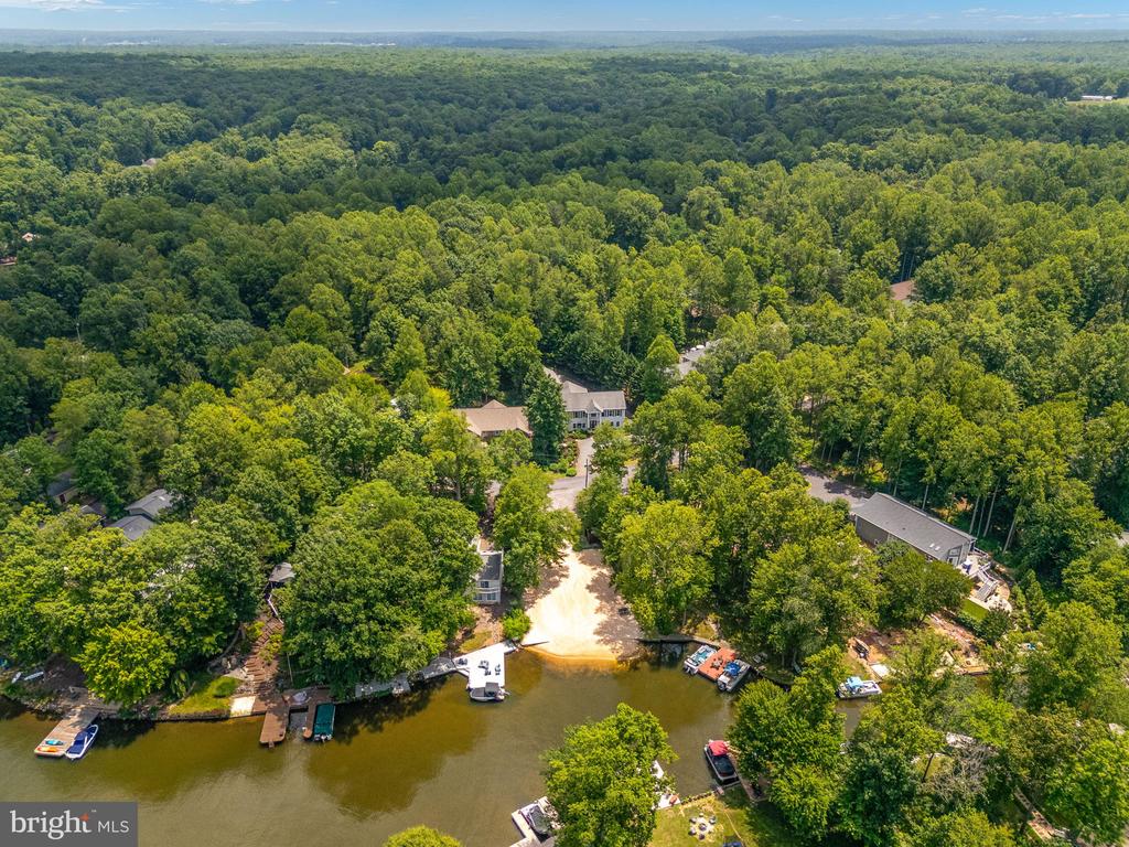 143 EDGEMONT CIR, LOCUST GROVE, Virginia 22508, 6 Bedrooms Bedrooms, ,4 BathroomsBathrooms,Residential,143 EDGEMONT CIR,VAOR2014662 MLS # VAOR2014662 143 EDGEMONT CIR, LOCUST GROVE, Virginia 22508, 6 Bedrooms Bedrooms, ,4 BathroomsBathrooms,Residential,143 EDGEMONT CIR,VAOR2014662 MLS # VAOR2014662