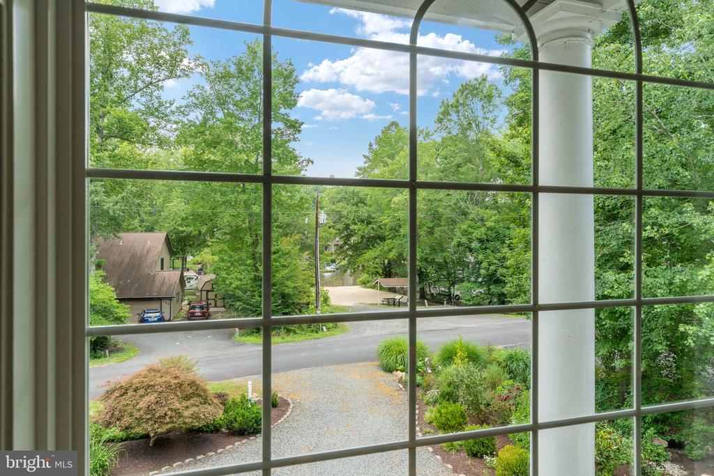 143 EDGEMONT CIR, LOCUST GROVE, Virginia 22508, 6 Bedrooms Bedrooms, ,4 BathroomsBathrooms,Residential,143 EDGEMONT CIR,VAOR2014662 MLS # VAOR2014662 143 EDGEMONT CIR, LOCUST GROVE, Virginia 22508, 6 Bedrooms Bedrooms, ,4 BathroomsBathrooms,Residential,143 EDGEMONT CIR,VAOR2014662 MLS # VAOR2014662