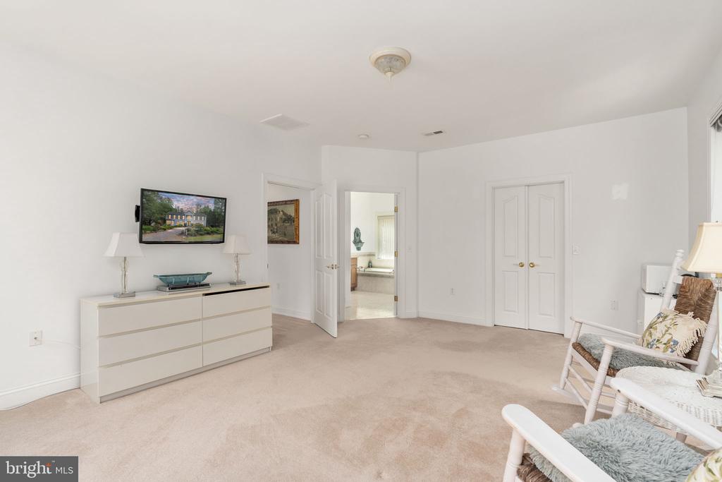 143 EDGEMONT CIR, LOCUST GROVE, Virginia 22508, 6 Bedrooms Bedrooms, ,4 BathroomsBathrooms,Residential,143 EDGEMONT CIR,VAOR2014662 MLS # VAOR2014662 143 EDGEMONT CIR, LOCUST GROVE, Virginia 22508, 6 Bedrooms Bedrooms, ,4 BathroomsBathrooms,Residential,143 EDGEMONT CIR,VAOR2014662 MLS # VAOR2014662