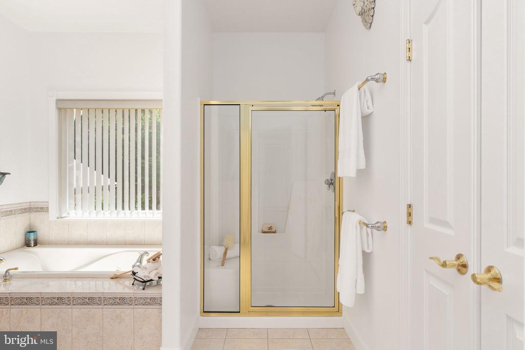 143 EDGEMONT CIR, LOCUST GROVE, Virginia 22508, 6 Bedrooms Bedrooms, ,4 BathroomsBathrooms,Residential,143 EDGEMONT CIR,VAOR2014662 MLS # VAOR2014662 143 EDGEMONT CIR, LOCUST GROVE, Virginia 22508, 6 Bedrooms Bedrooms, ,4 BathroomsBathrooms,Residential,143 EDGEMONT CIR,VAOR2014662 MLS # VAOR2014662