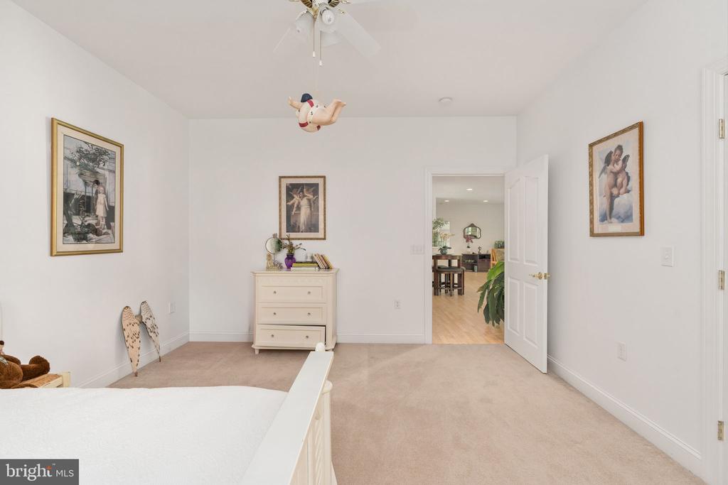 143 EDGEMONT CIR, LOCUST GROVE, Virginia 22508, 6 Bedrooms Bedrooms, ,4 BathroomsBathrooms,Residential,143 EDGEMONT CIR,VAOR2014662 MLS # VAOR2014662 143 EDGEMONT CIR, LOCUST GROVE, Virginia 22508, 6 Bedrooms Bedrooms, ,4 BathroomsBathrooms,Residential,143 EDGEMONT CIR,VAOR2014662 MLS # VAOR2014662