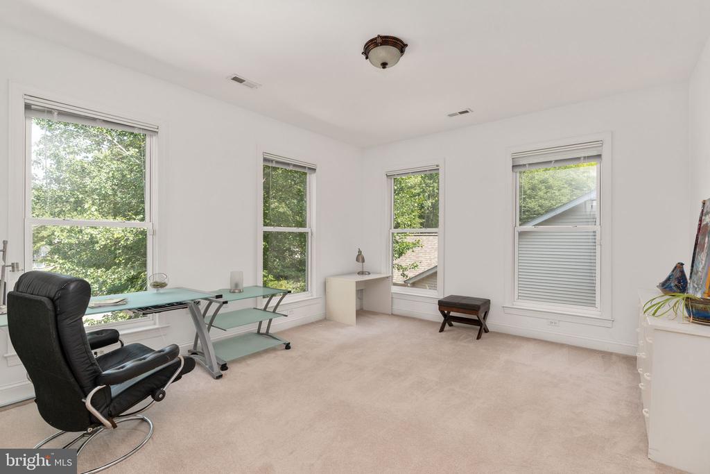 143 EDGEMONT CIR, LOCUST GROVE, Virginia 22508, 6 Bedrooms Bedrooms, ,4 BathroomsBathrooms,Residential,143 EDGEMONT CIR,VAOR2014662 MLS # VAOR2014662 143 EDGEMONT CIR, LOCUST GROVE, Virginia 22508, 6 Bedrooms Bedrooms, ,4 BathroomsBathrooms,Residential,143 EDGEMONT CIR,VAOR2014662 MLS # VAOR2014662