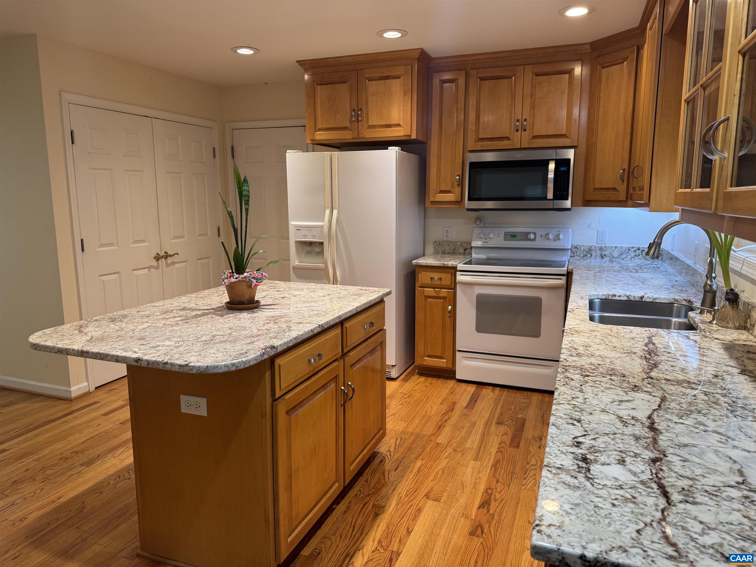 47 BRIDLEWOOD DR, PALMYRA, Virginia 22963, 5 Bedrooms Bedrooms, ,3 BathroomsBathrooms,Residential,47 BRIDLEWOOD DR,679060 MLS # 679060 47 BRIDLEWOOD DR, PALMYRA, Virginia 22963, 5 Bedrooms Bedrooms, ,3 BathroomsBathrooms,Residential,47 BRIDLEWOOD DR,679060 MLS # 679060