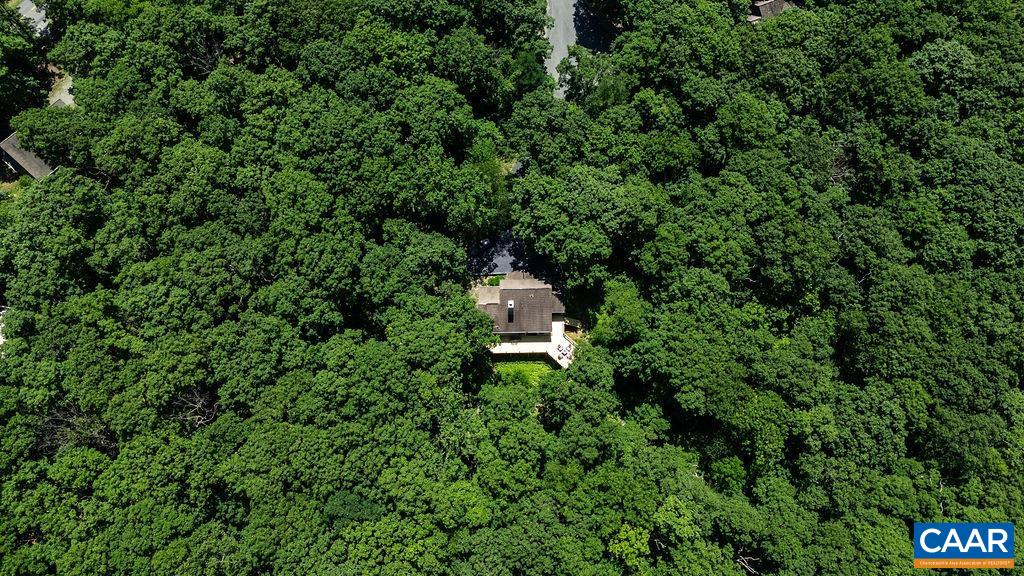 70 PEDLARS END, WINTERGREEN RESORT, Virginia 22967, 3 Bedrooms Bedrooms, ,2 BathroomsBathrooms,Residential,70 PEDLARS END,679086 MLS # 679086 70 PEDLARS END, WINTERGREEN RESORT, Virginia 22967, 3 Bedrooms Bedrooms, ,2 BathroomsBathrooms,Residential,70 PEDLARS END,679086 MLS # 679086