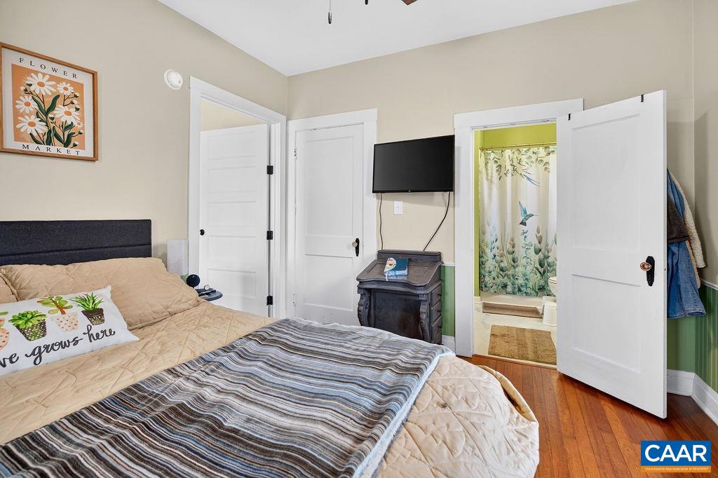 1611 BARTERBROOK RD, STAUNTON, Virginia 24401, 2 Bedrooms Bedrooms, ,1 BathroomBathrooms,Residential,1611 BARTERBROOK RD,679157 MLS # 679157 1611 BARTERBROOK RD, STAUNTON, Virginia 24401, 2 Bedrooms Bedrooms, ,1 BathroomBathrooms,Residential,1611 BARTERBROOK RD,679157 MLS # 679157