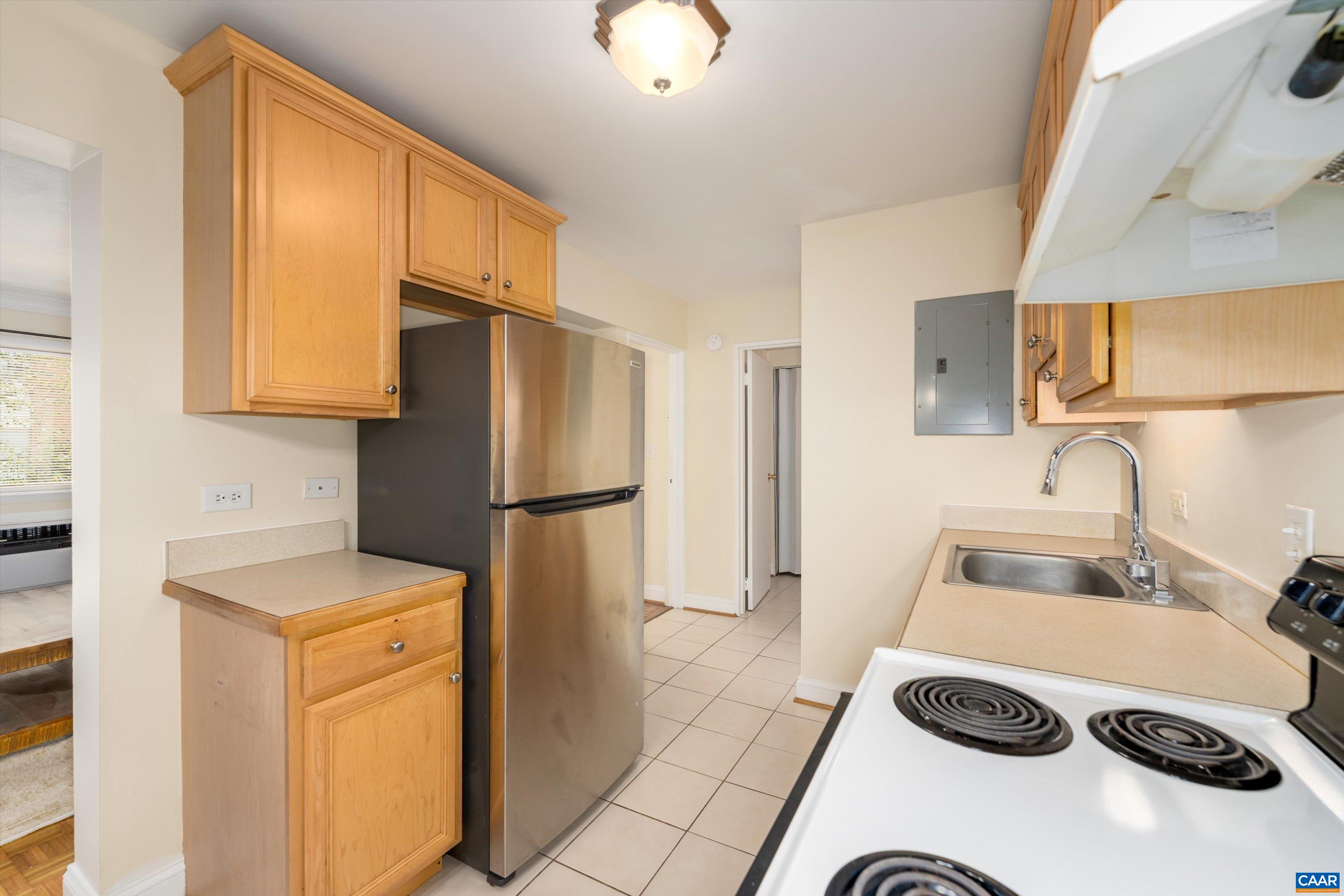 1800 JEFFERSON PARK AVE, CHARLOTTESVILLE, Virginia 22903, 1 Bedroom Bedrooms, ,1 BathroomBathrooms,Residential,1800 Jefferson Park Avenue #5,1800 JEFFERSON PARK AVE,679158 MLS # 679158