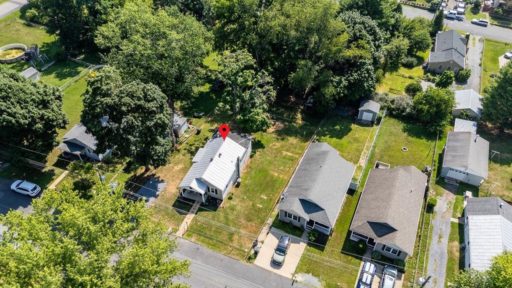 1817 ORCHARD LN, STAUNTON, Virginia 24401, 3 Bedrooms Bedrooms, ,1 BathroomBathrooms,Residential,1817 ORCHARD LN,679159 MLS # 679159