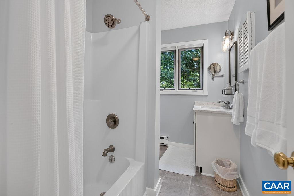 48 DEERBERRY LN, WINTERGREEN RESORT, Virginia 22967, 5 Bedrooms Bedrooms, ,4 BathroomsBathrooms,Residential,48 DEERBERRY LN,679161 MLS # 679161 48 DEERBERRY LN, WINTERGREEN RESORT, Virginia 22967, 5 Bedrooms Bedrooms, ,4 BathroomsBathrooms,Residential,48 DEERBERRY LN,679161 MLS # 679161