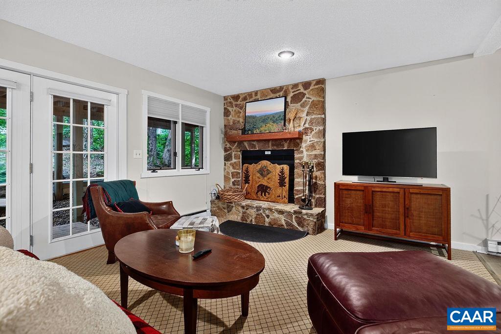 48 DEERBERRY LN, WINTERGREEN RESORT, Virginia 22967, 5 Bedrooms Bedrooms, ,4 BathroomsBathrooms,Residential,48 DEERBERRY LN,679161 MLS # 679161 48 DEERBERRY LN, WINTERGREEN RESORT, Virginia 22967, 5 Bedrooms Bedrooms, ,4 BathroomsBathrooms,Residential,48 DEERBERRY LN,679161 MLS # 679161