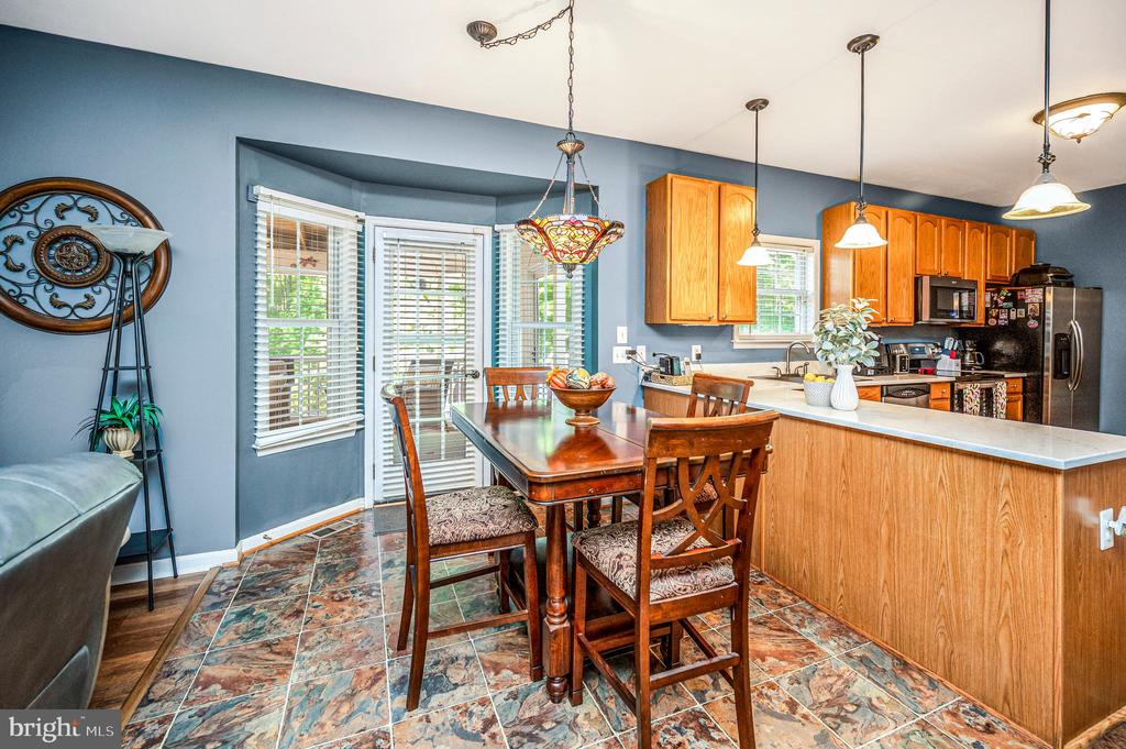 4203 HIDDEN OAK LN, BEALETON, Virginia 22712, 5 Bedrooms Bedrooms, ,3 BathroomsBathrooms,Residential,4203 HIDDEN OAK LN,VAFQ2022812 MLS # VAFQ2022812