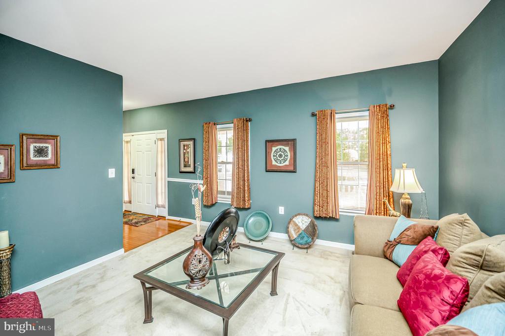 4203 HIDDEN OAK LN, BEALETON, Virginia 22712, 5 Bedrooms Bedrooms, ,3 BathroomsBathrooms,Residential,4203 HIDDEN OAK LN,VAFQ2022812 MLS # VAFQ2022812