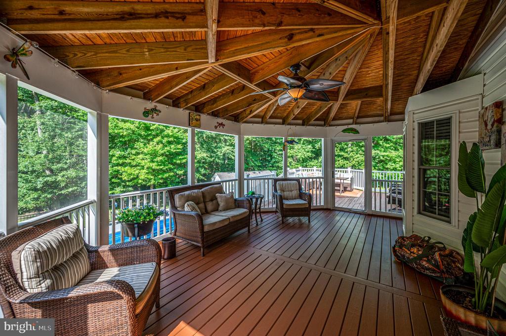 4203 HIDDEN OAK LN, BEALETON, Virginia 22712, 5 Bedrooms Bedrooms, ,3 BathroomsBathrooms,Residential,4203 HIDDEN OAK LN,VAFQ2022812 MLS # VAFQ2022812