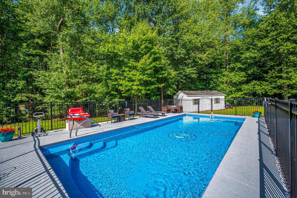 4203 HIDDEN OAK LN, BEALETON, Virginia 22712, 5 Bedrooms Bedrooms, ,3 BathroomsBathrooms,Residential,4203 HIDDEN OAK LN,VAFQ2022812 MLS # VAFQ2022812