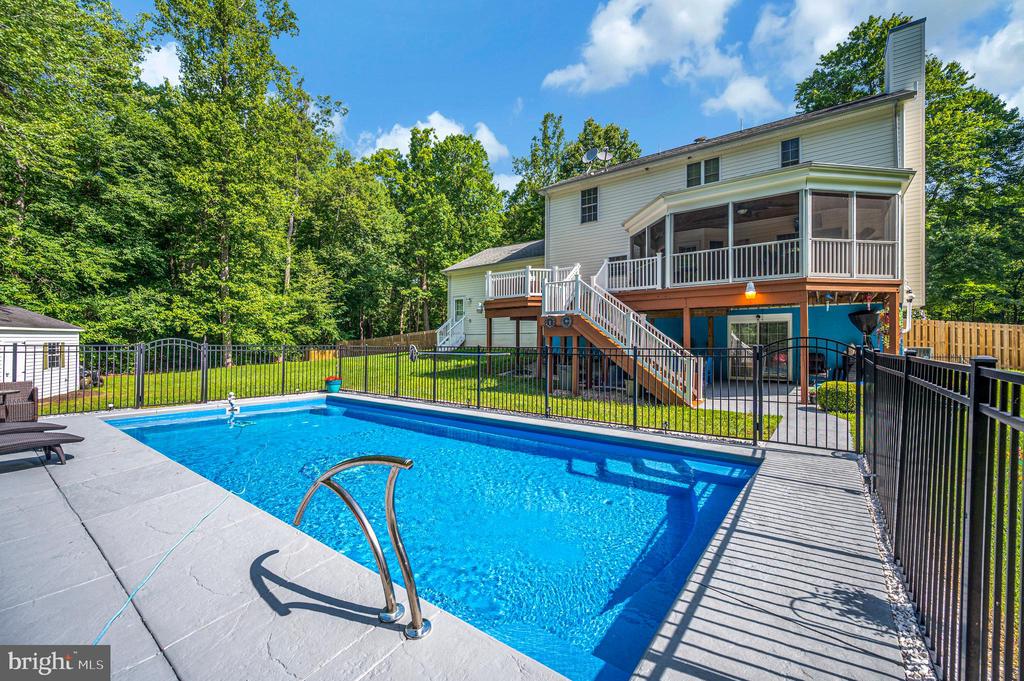 4203 HIDDEN OAK LN, BEALETON, Virginia 22712, 5 Bedrooms Bedrooms, ,3 BathroomsBathrooms,Residential,4203 HIDDEN OAK LN,VAFQ2022812 MLS # VAFQ2022812