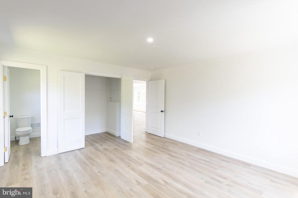 3975 JAMES MADISON HWY, Virginia 23055, 6 Bedrooms Bedrooms, ,3 BathroomsBathrooms,Residential,3975 JAMES MADISON HWY,VAFN2000708 MLS # VAFN2000708 3975 JAMES MADISON HWY, Virginia 23055, 6 Bedrooms Bedrooms, ,3 BathroomsBathrooms,Residential,3975 JAMES MADISON HWY,VAFN2000708 MLS # VAFN2000708
