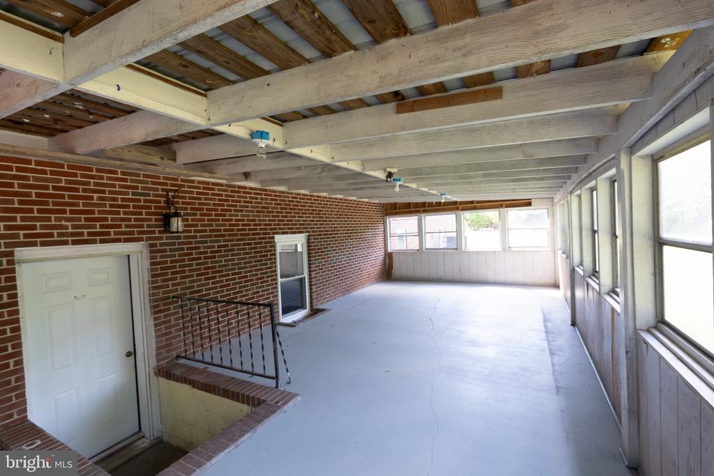 3975 JAMES MADISON HWY, Virginia 23055, 6 Bedrooms Bedrooms, ,3 BathroomsBathrooms,Residential,3975 JAMES MADISON HWY,VAFN2000708 MLS # VAFN2000708 3975 JAMES MADISON HWY, Virginia 23055, 6 Bedrooms Bedrooms, ,3 BathroomsBathrooms,Residential,3975 JAMES MADISON HWY,VAFN2000708 MLS # VAFN2000708