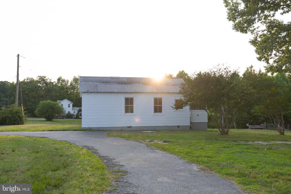 3975 JAMES MADISON HWY, Virginia 23055, 6 Bedrooms Bedrooms, ,3 BathroomsBathrooms,Residential,3975 JAMES MADISON HWY,VAFN2000708 MLS # VAFN2000708 3975 JAMES MADISON HWY, Virginia 23055, 6 Bedrooms Bedrooms, ,3 BathroomsBathrooms,Residential,3975 JAMES MADISON HWY,VAFN2000708 MLS # VAFN2000708
