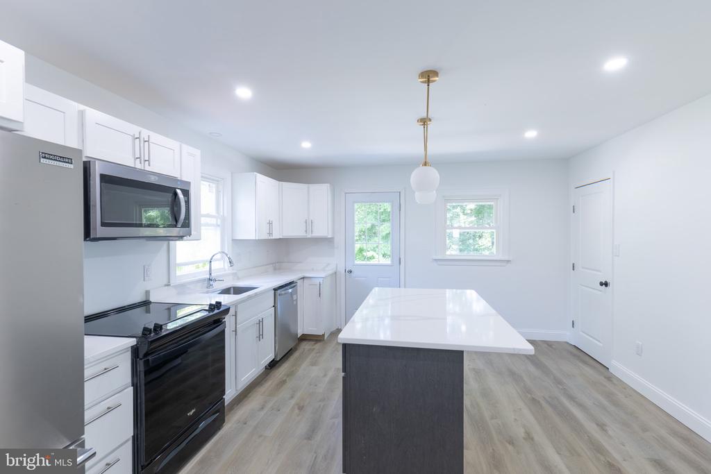 3975 JAMES MADISON HWY, Virginia 23055, 6 Bedrooms Bedrooms, ,3 BathroomsBathrooms,Residential,3975 JAMES MADISON HWY,VAFN2000708 MLS # VAFN2000708 3975 JAMES MADISON HWY, Virginia 23055, 6 Bedrooms Bedrooms, ,3 BathroomsBathrooms,Residential,3975 JAMES MADISON HWY,VAFN2000708 MLS # VAFN2000708
