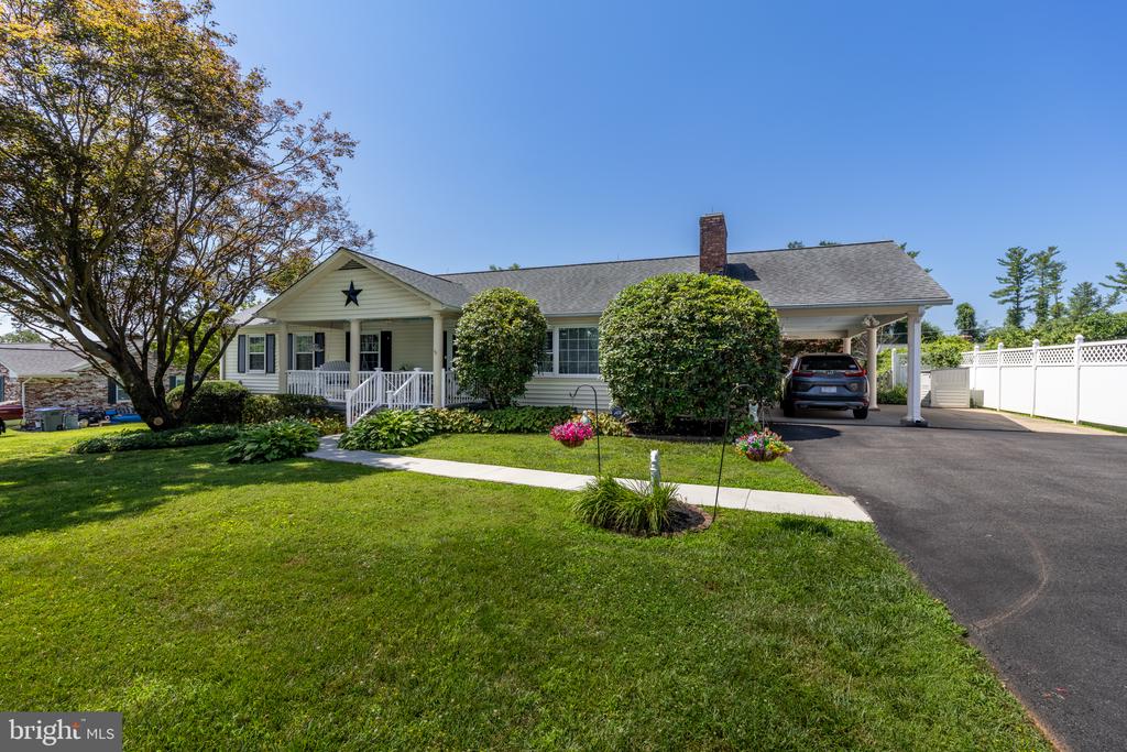 7131 ACADEMY RD, WARRENTON, Virginia 20187, 4 Bedrooms Bedrooms, ,3 BathroomsBathrooms,Residential,7131 ACADEMY RD,VAFQ2022930 MLS # VAFQ2022930 7131 ACADEMY RD, WARRENTON, Virginia 20187, 4 Bedrooms Bedrooms, ,3 BathroomsBathrooms,Residential,7131 ACADEMY RD,VAFQ2022930 MLS # VAFQ2022930