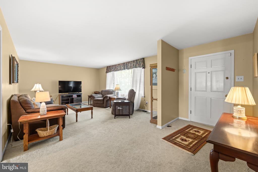 7131 ACADEMY RD, WARRENTON, Virginia 20187, 4 Bedrooms Bedrooms, ,3 BathroomsBathrooms,Residential,7131 ACADEMY RD,VAFQ2022930 MLS # VAFQ2022930 7131 ACADEMY RD, WARRENTON, Virginia 20187, 4 Bedrooms Bedrooms, ,3 BathroomsBathrooms,Residential,7131 ACADEMY RD,VAFQ2022930 MLS # VAFQ2022930
