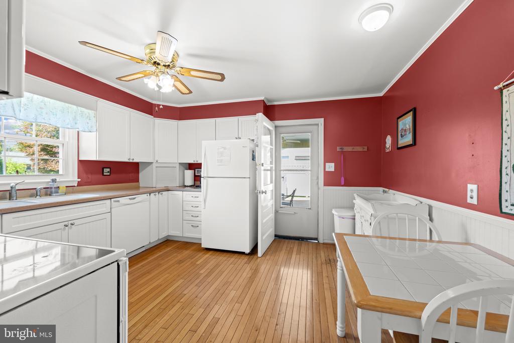 7131 ACADEMY RD, WARRENTON, Virginia 20187, 4 Bedrooms Bedrooms, ,3 BathroomsBathrooms,Residential,7131 ACADEMY RD,VAFQ2022930 MLS # VAFQ2022930 7131 ACADEMY RD, WARRENTON, Virginia 20187, 4 Bedrooms Bedrooms, ,3 BathroomsBathrooms,Residential,7131 ACADEMY RD,VAFQ2022930 MLS # VAFQ2022930