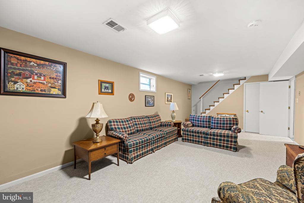 7131 ACADEMY RD, WARRENTON, Virginia 20187, 4 Bedrooms Bedrooms, ,3 BathroomsBathrooms,Residential,7131 ACADEMY RD,VAFQ2022930 MLS # VAFQ2022930 7131 ACADEMY RD, WARRENTON, Virginia 20187, 4 Bedrooms Bedrooms, ,3 BathroomsBathrooms,Residential,7131 ACADEMY RD,VAFQ2022930 MLS # VAFQ2022930