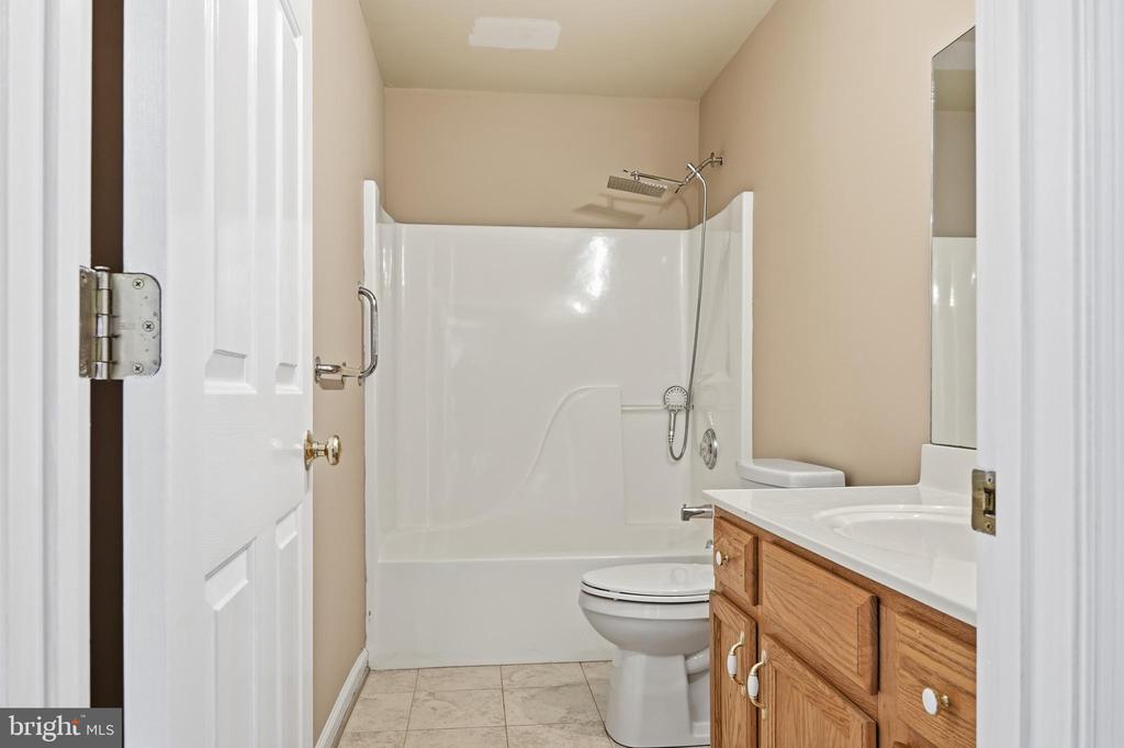 115 DOE DR, RUCKERSVILLE, Virginia 22968, 4 Bedrooms Bedrooms, ,2 BathroomsBathrooms,Residential,115 DOE DR,VAGR2000882 MLS # VAGR2000882