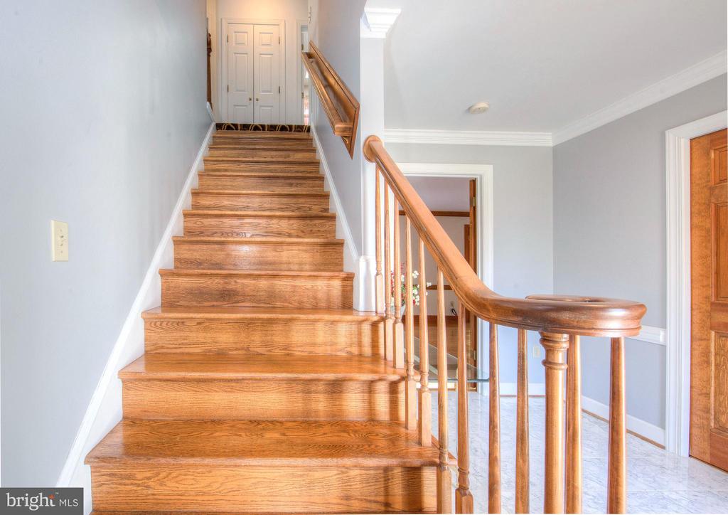 12210 DELL WAY, FREDERICKSBURG, Virginia 22407, 4 Bedrooms Bedrooms, ,3 BathroomsBathrooms,Residential,12210 DELL WAY,VASP2043150 MLS # VASP2043150