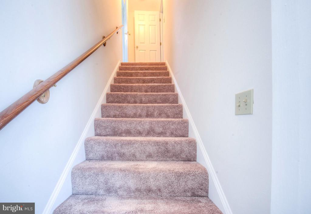 12210 DELL WAY, FREDERICKSBURG, Virginia 22407, 4 Bedrooms Bedrooms, ,3 BathroomsBathrooms,Residential,12210 DELL WAY,VASP2043150 MLS # VASP2043150