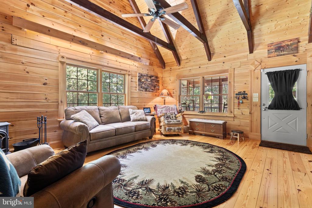 16020 CARRINGTON CT, MINERAL, Virginia 23117, 3 Bedrooms Bedrooms, ,3 BathroomsBathrooms,Residential,KELLY'S LANDING HOA,16020 CARRINGTON CT,VASP2042960 MLS # VASP2042960 16020 CARRINGTON CT, MINERAL, Virginia 23117, 3 Bedrooms Bedrooms, ,3 BathroomsBathrooms,Residential,KELLY'S LANDING HOA,16020 CARRINGTON CT,VASP2042960 MLS # VASP2042960